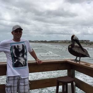 Meet your Posher, Thomas